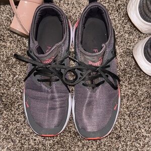 Puma Black and Red Running Shoes